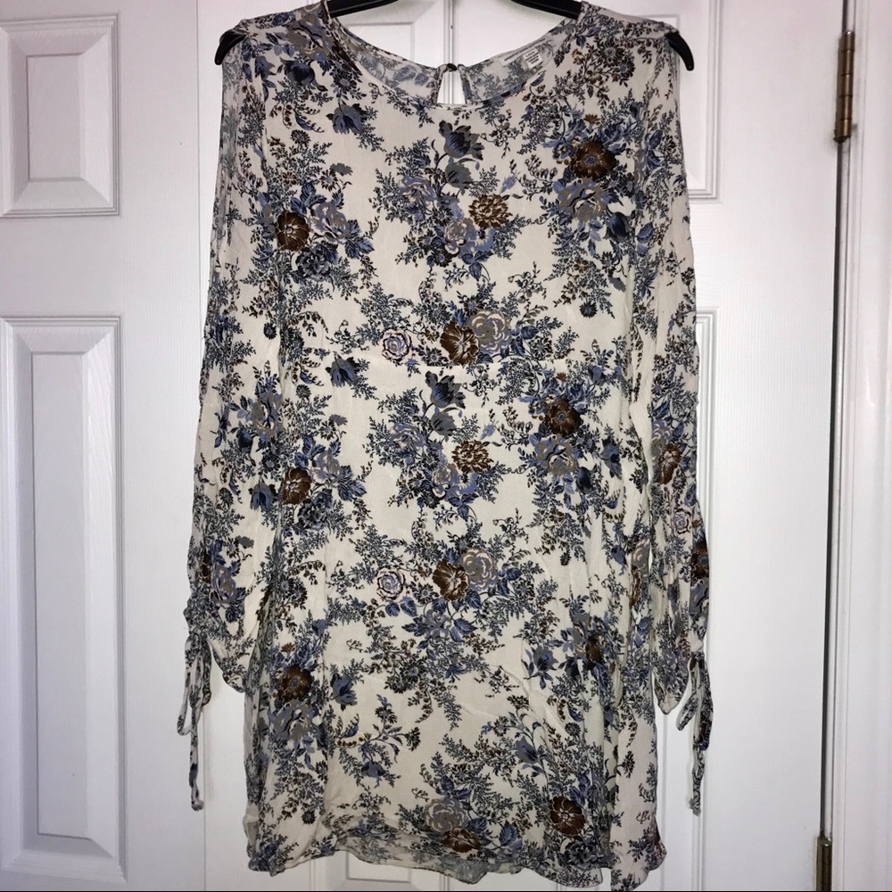 AEO Cold Shoulder Floral Dress